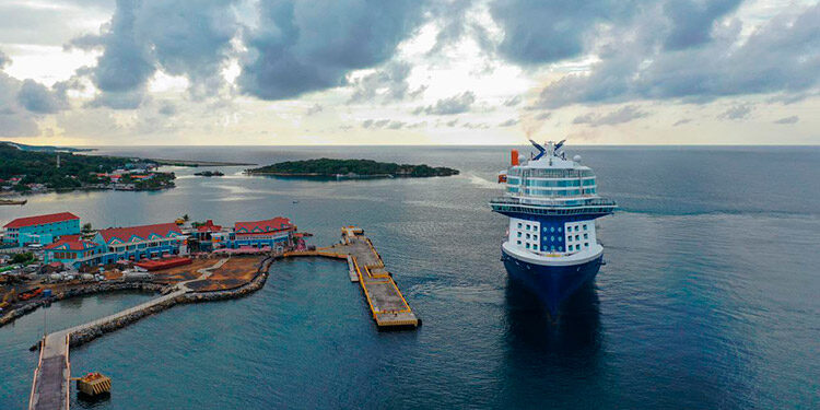Empresarios y gobierno mantienen expectativas positivas para que la visita de extranjeros desde diferentes partes del mundo a Roatán continúe.