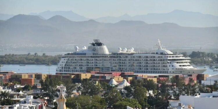 Cruceros turísticos en Mazatlán han traído pacientes con Covid-19