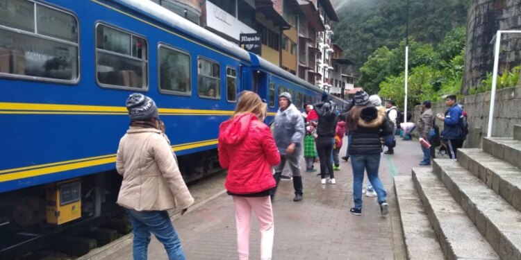 Cusco: Tren a Machu Picchu retoma operaciones tras fin de paro agrario