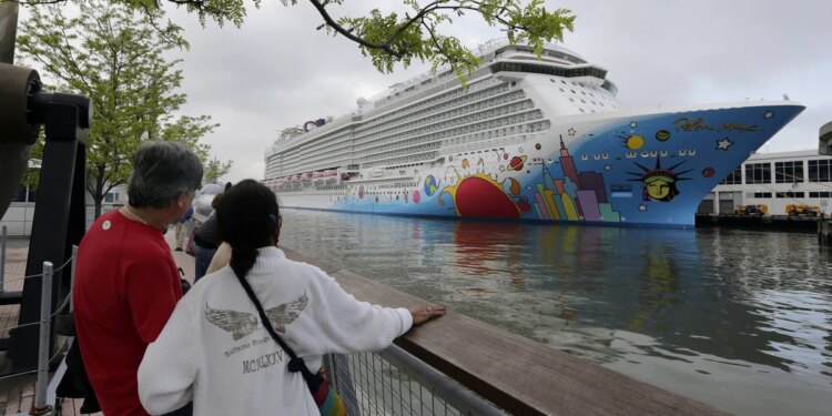 Detectan 10 casos de COVID en un crucero con miles de pasajeros que desembarcará en Nueva Orleans