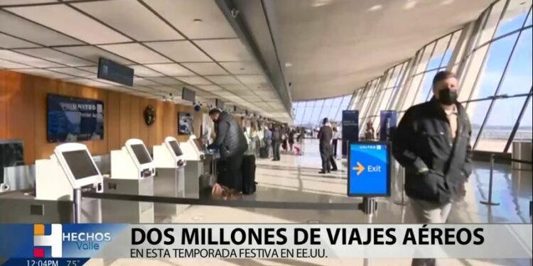 Dos millones de viajes áreos  en esta temporada festiva en Estados Unidos
