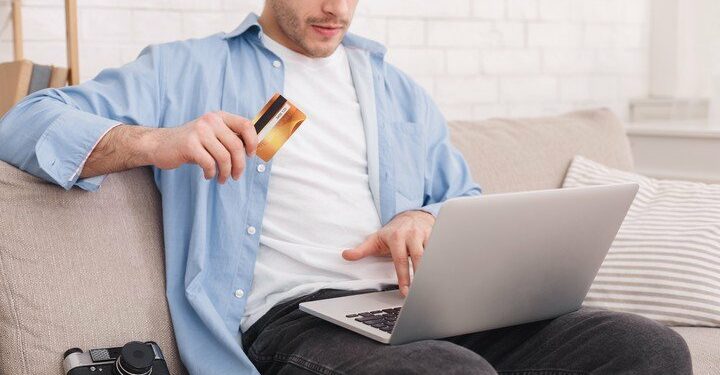 Sin financiación para los viajes al exterior. Foto Shutterstock