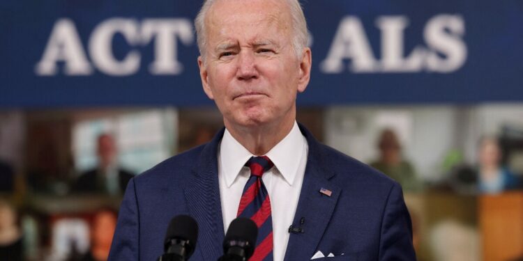 EU levanta restricciones de viaje a 8 países de África