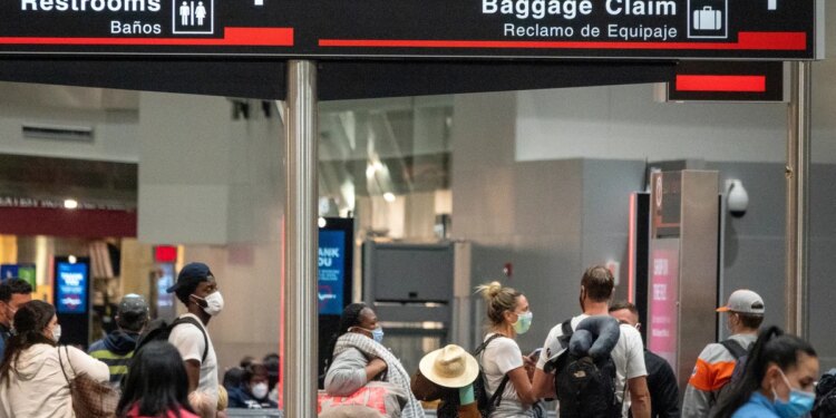 El Aeropuerto de Miami registra en noviembre el día más ocupado de su historia