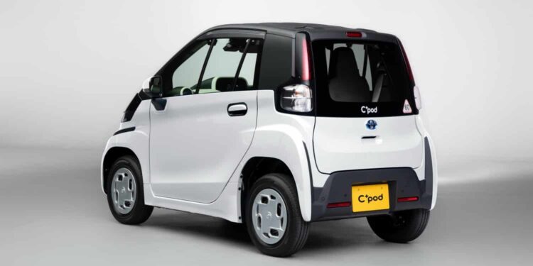 El Toyota C+Pod se pone a la venta en Japón