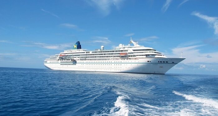 El crucero ‘Amadea’ realizará el próximo domingo escala en el Puerto de Ceuta