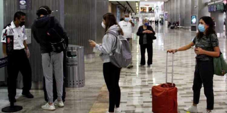 En el último día del año suspenden vuelos en todo el mundo por COVID-19 y mal tiempo