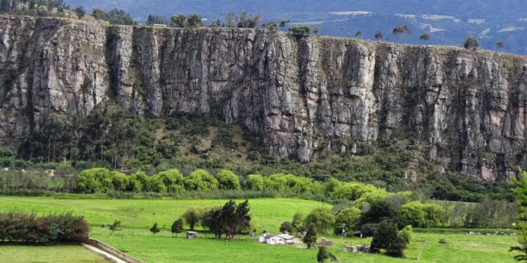 Fin de año a la luz de las estrellas: cinco pueblos cerca de Bogotá para acampar