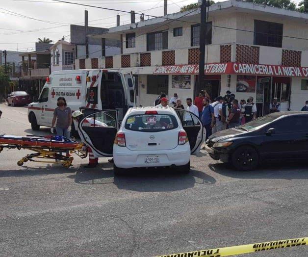 Fuerte choque en crucero de Madero; un lesionado Fuerte choque en crucero de Madero; un lesionado