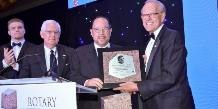 Goya Foods recibe el Premio Rotario Humanitario Lombardi