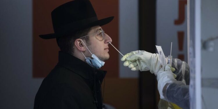 Israel agrega a México en lista roja de viajes por COVID-19