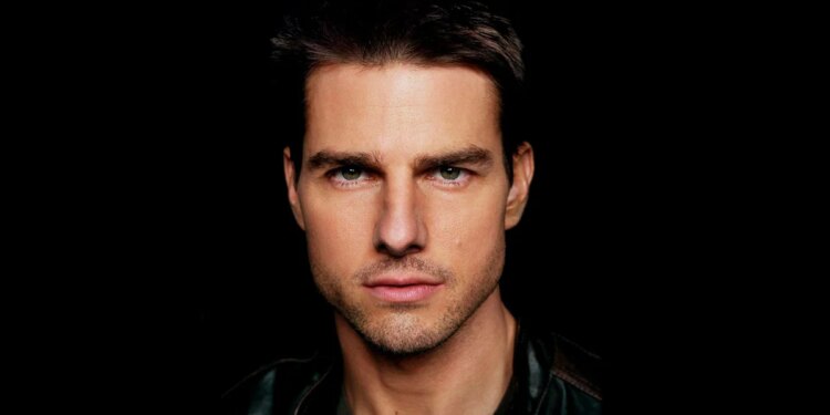 La curiosa tradición de Tom Cruise con las tortas de coco para Navidad: ahora el afortunado fue un periodista inglés