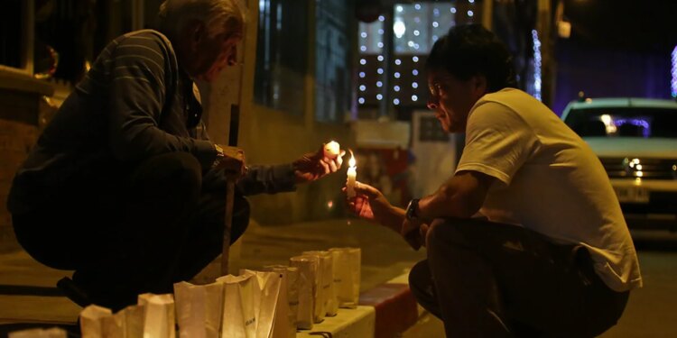 La historia de por qué se celebra el día de las velitas en Colombia