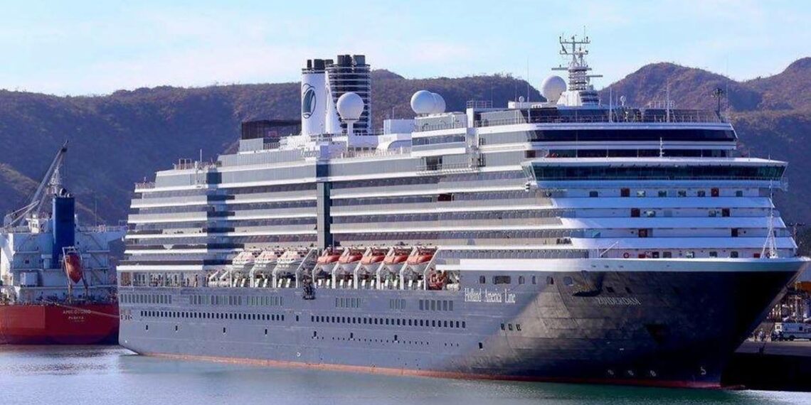 Llega crucero a Guaymas, Sonora, con 30 personas contagiadas de Covid-19