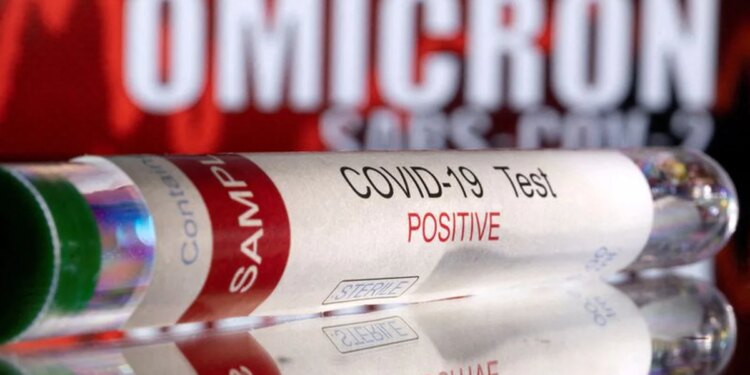Los viajeros de EEUU optan por quedarse más cerca de casa ante la amenaza de ómicron