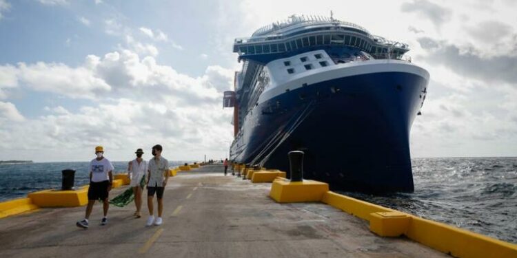 México permitirá que los cruceros con casos positivos de COVID-19 atraquen en sus costas