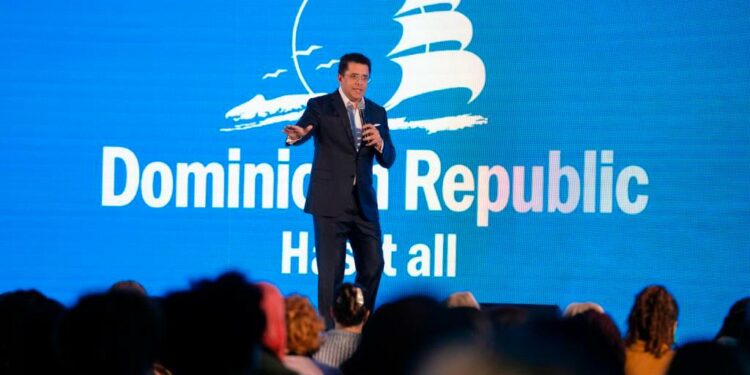 Ministro de Turismo firma varios acuerdos en Atlanta, Estados Unidos