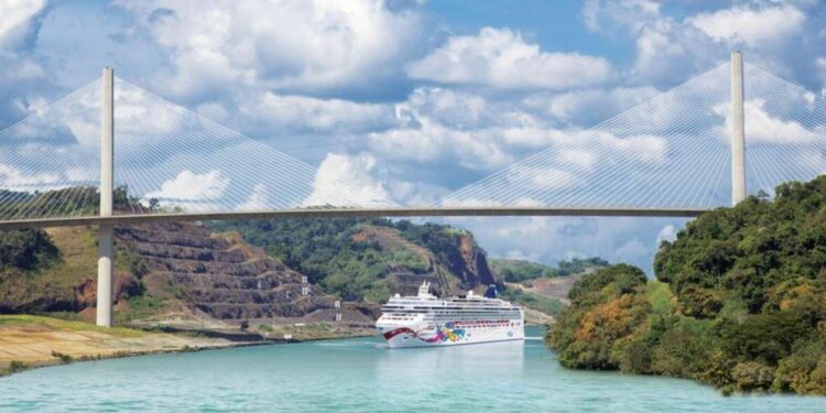 Norwegian y ATP firman acuerdo de dos años para viajes al Canal de Panamá
