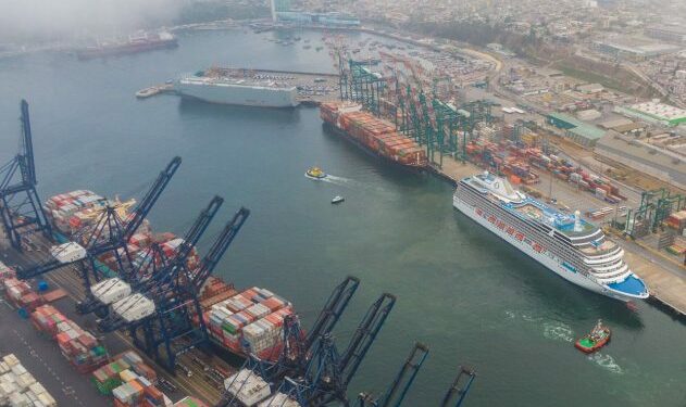 Pasajero detectado como positivo en el crucero Marina es evacuado durante escala en San Antonio