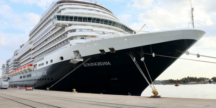 Permitirán desembarque de cruceros en Sinaloa para proteger la economía del estado