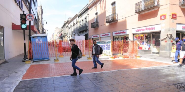 Crucero de la 2 oriente-poniente