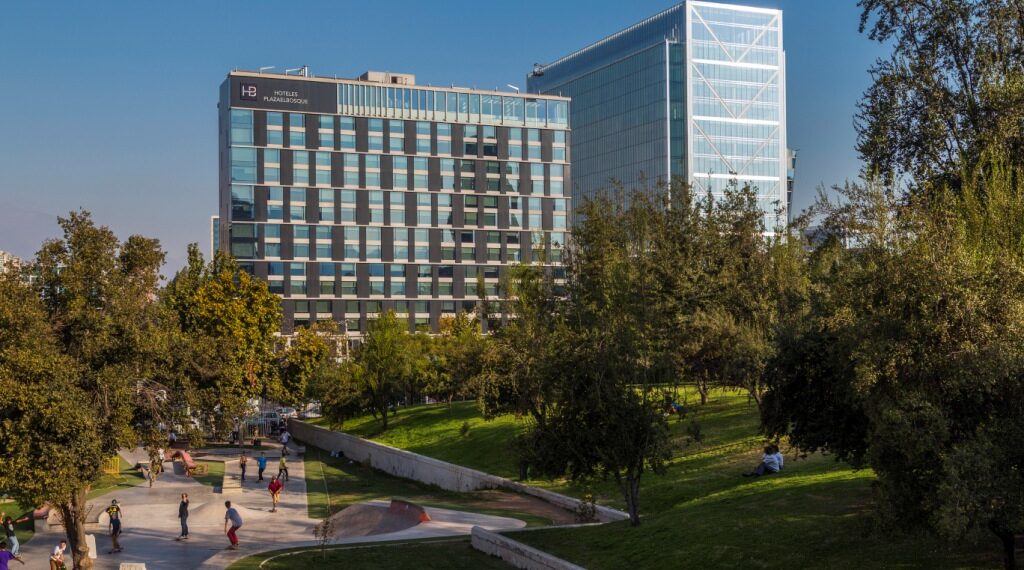 Radisson Blu y Hoteles Plaza El Bosque anuncian Acuerdo de Franquicia