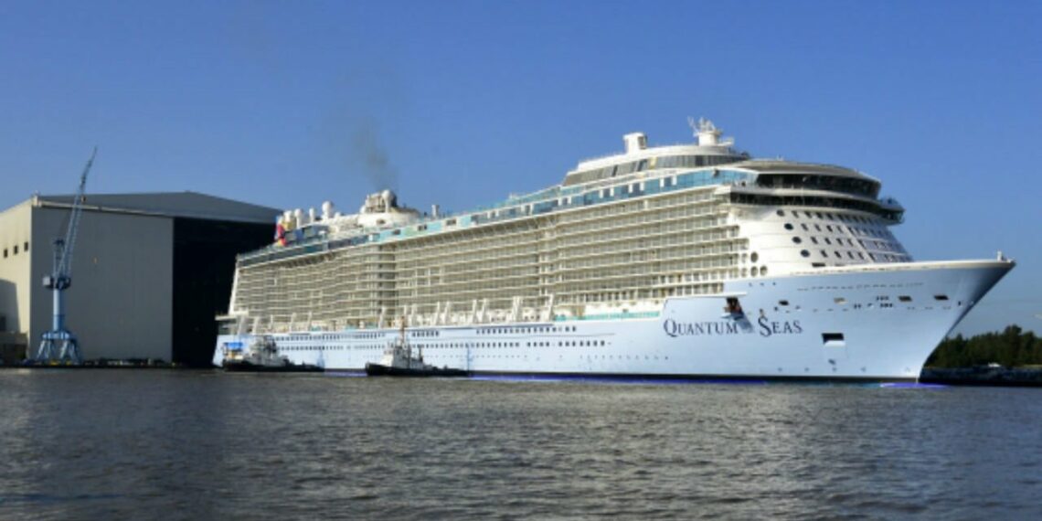 Reservas de cruceros de Royal Caribbean caen por deterioro de condiciones con ómicron