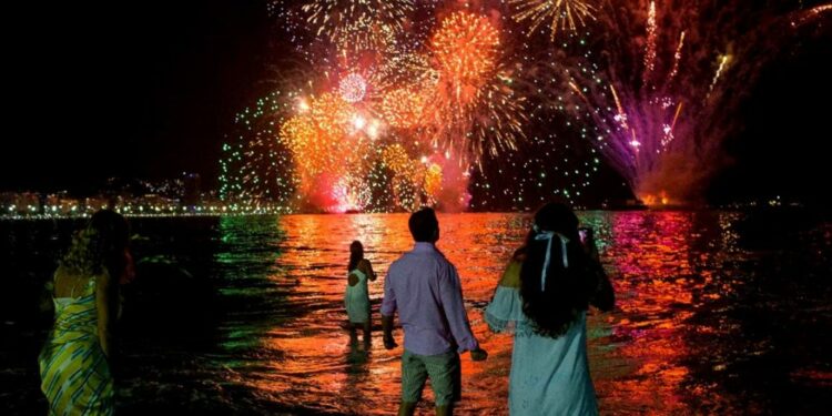 Río de Janeiro cancela su fiesta de Año Nuevo por primeros casos de Ómicron en Brasil