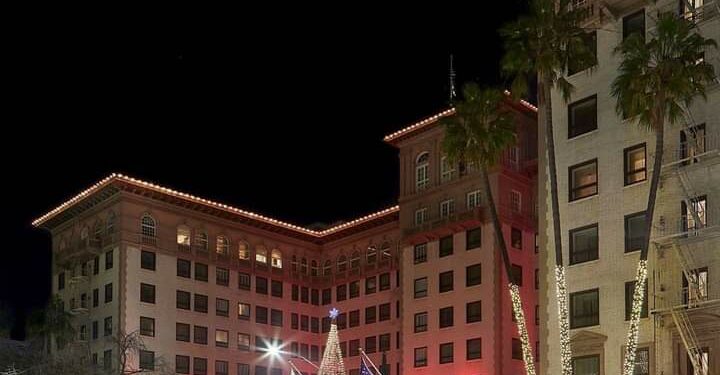 California es famosa por su estilo relajado y elegante, innovador y atrevido. Es un lugar que ofrece desde alta costura hasta lo hípster, pasando por todo el espectro entre los dos