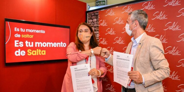 Salta y Antofagasta firmaron un convenio de promoción turística internacional conjunta.