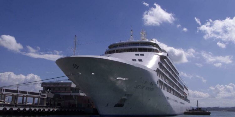 Siguen las cancelaciones de cruceros