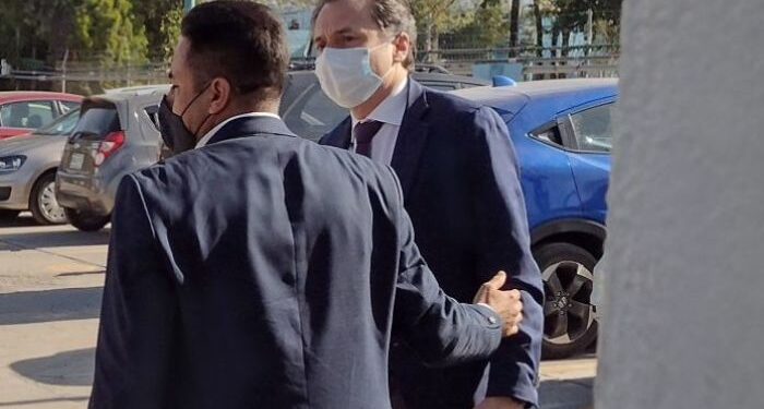 UIF incluye en denuncia contra Emilio Lozoya sus viajes al exterior: Milenio