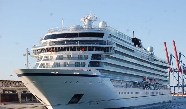 Uruguay aísla un crucero con más de 400 pasajeros por un positivo