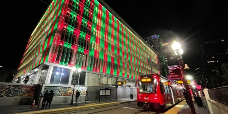 Viajes gratis y servicio adicional en noche de fin de año en California | Noticias de Tijuana