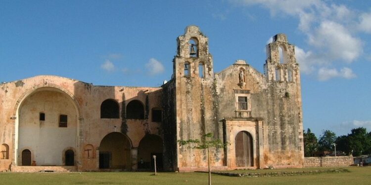 Iglesia y Convento de San Miguel Arcángel