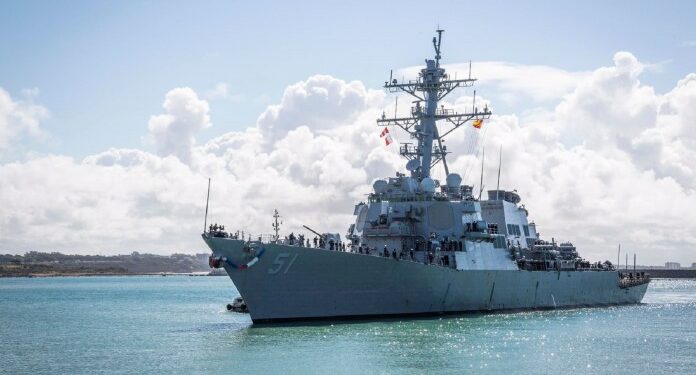 ¿Necesita la Armada de los EE.UU. nuevos cruceros para contrarrestar el destructor Tipo 055 de China?