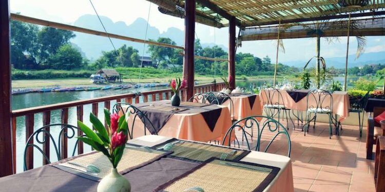 Villa Nam Song