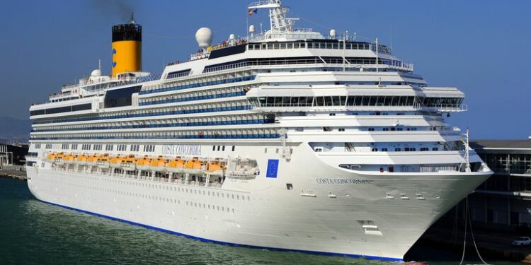Italia conmemora décimo aniversario del naufragio del crucero Costa Concordia