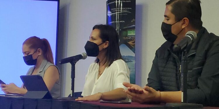 Acuerdan en Vallarta crear nuevo protocolo para desembarque de cruceros