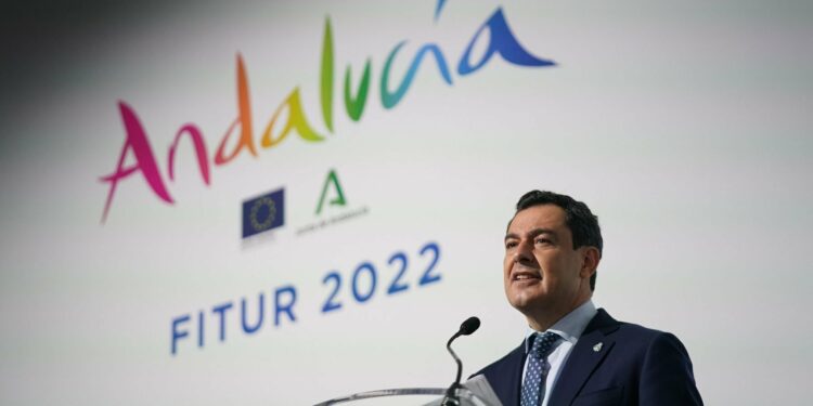 Andalucía aterriza en Fitur para exhibir sus "excelentes" destinos y la "alegría" de sus joyas turísticas