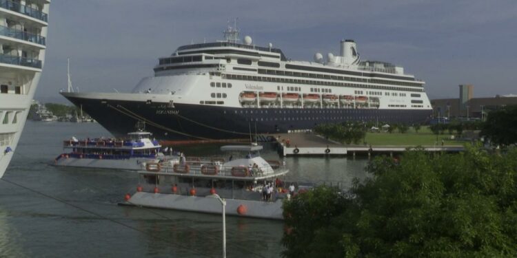 Arrancará Vallarta el 2022 con 20 cruceros 