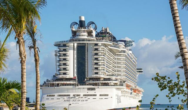 Autoridades vigilan crucero que atracó en Puerto Plata con casos positivos Covid-19
