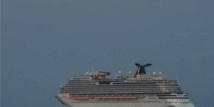 Brasil: autoridades se mantienen alertas por casos de COVID-19 en cruceros