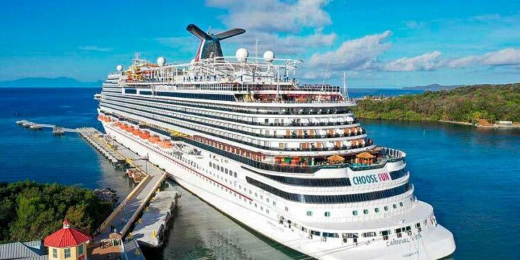 Cancelan crucero de Norwegian Pearl que haría escala en Roatán