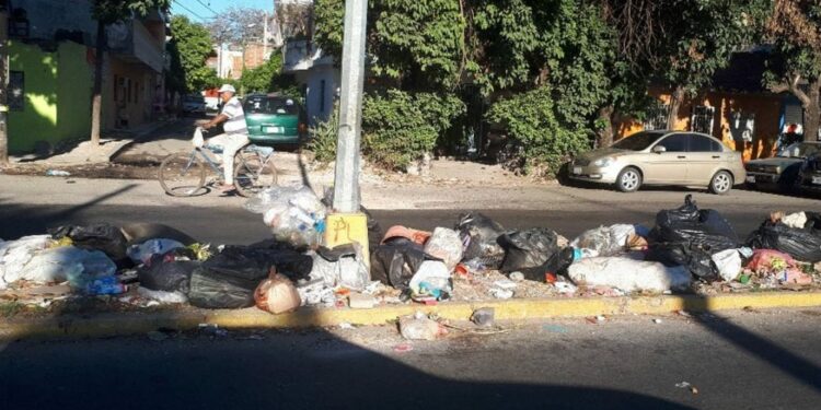 Carta a la opinión pública: Basura en zonas turísticas de Mazatlán