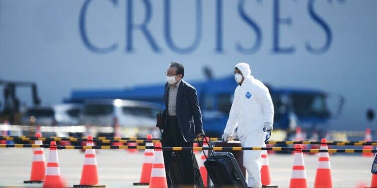 Cerca de 94 cruceros están en alerta amarilla por pasajeros con COVID-19