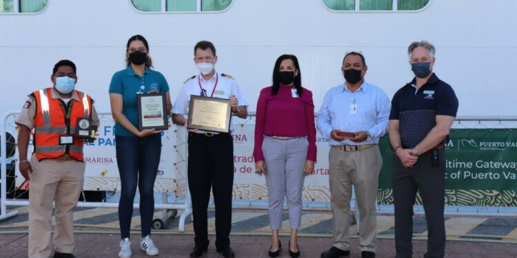 Cinco cruceros restan por llegar este mes a Vallarta 