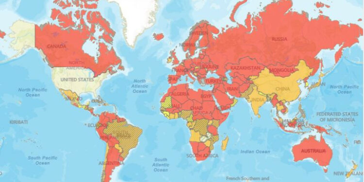Con las restricciones en retirada, EEUU pone cada vez más países en rojo