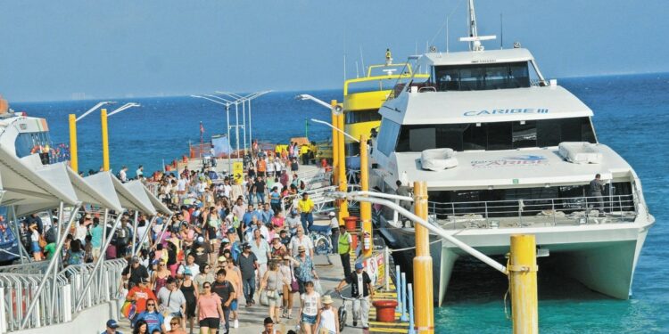 Cozumel cierra el año con más de 600,000 cruceristas