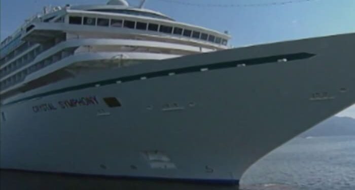 Crucero es desviado a Bahamas luego de orden de arresto emitida para Crystal Symphony